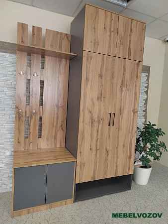 Шкаф для прихожей Бруно  от магазина Мебельвозов в Нижнем Новгороде