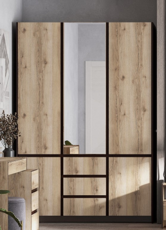 Прага Шкаф для одежды трехстворчатый (с зеркалом) от компании Мебельвозов в Нижнем Новгороде