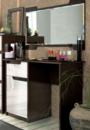 Столик туалетный Гавана (Венге/Белый акрил) от магазина Мебельвозов в Нижнем Новгороде