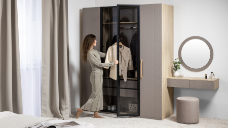 Амьен Шкаф-витрина 16.395 от компании Мебельвозов в Нижнем Новгороде