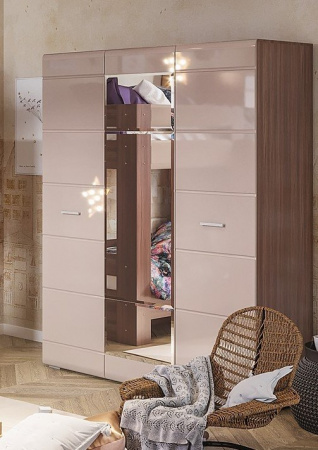 Шкаф 3-х створчатый Симба от компании Мебельвозов в Нижнем Новгороде