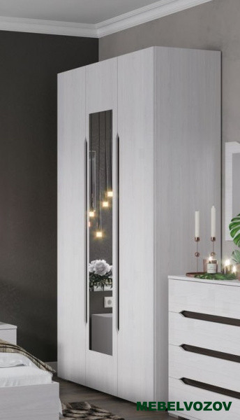 Шкаф 3х створчатый Валенсия ШК-012 от компании Мебельвозов в Нижнем Новгороде