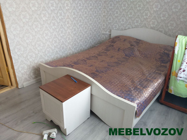 Тумба прикроватная в спальню Латте 67-01 от магазина Мебельвозов в Нижнем Новгороде