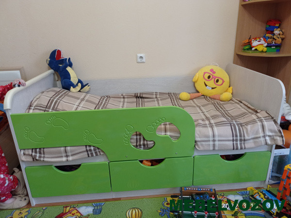 Кровать для девочки и мальчиков от 3 лет «Минима Лего», лайм глянец детальное изображение от магазина mebelvozov.ru в Нижнем Новгороде