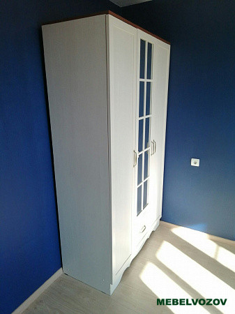 Шкаф трехдверный в спальню Латте 3 от компании Мебельвозов в Нижнем Новгороде